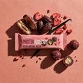 Kulki proteinowe GymBeam Protein Energy 45 g stawberry vanilla 2