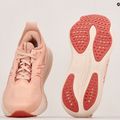 Buty do biegania damskie ASICS Gel-Nimbus 25 pale apricot/light garnet 18