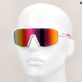 Okulary przeciwsłoneczne Red Bull SPECT Dundee white/smoke with pinkish revo 9