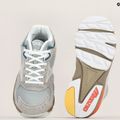 Buty Mizuno Sky Medal S snow white/stone blue/pool blue 9