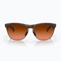 Okulary przeciwsłoneczne Oakley Frogskins Lite matte brown tortoise/prizm brown gradient 2