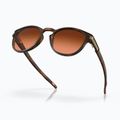 Okulary przeciwsłoneczne Oakley Latch matte brown tortoise/prizm brown gradient 4