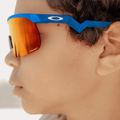 Okulary przeciwsłoneczne dziecięce Oakley Resistor sky blue/prizm ruby 10