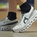 Buty do biegania męskie On Running Cloudmonster 2 undyed/frost 10
