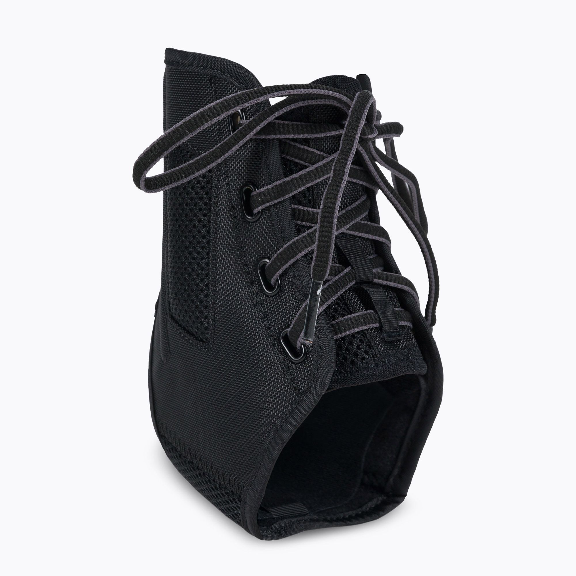 Stabilizator kostki Mueller ATF 3 Ankle Brace black 