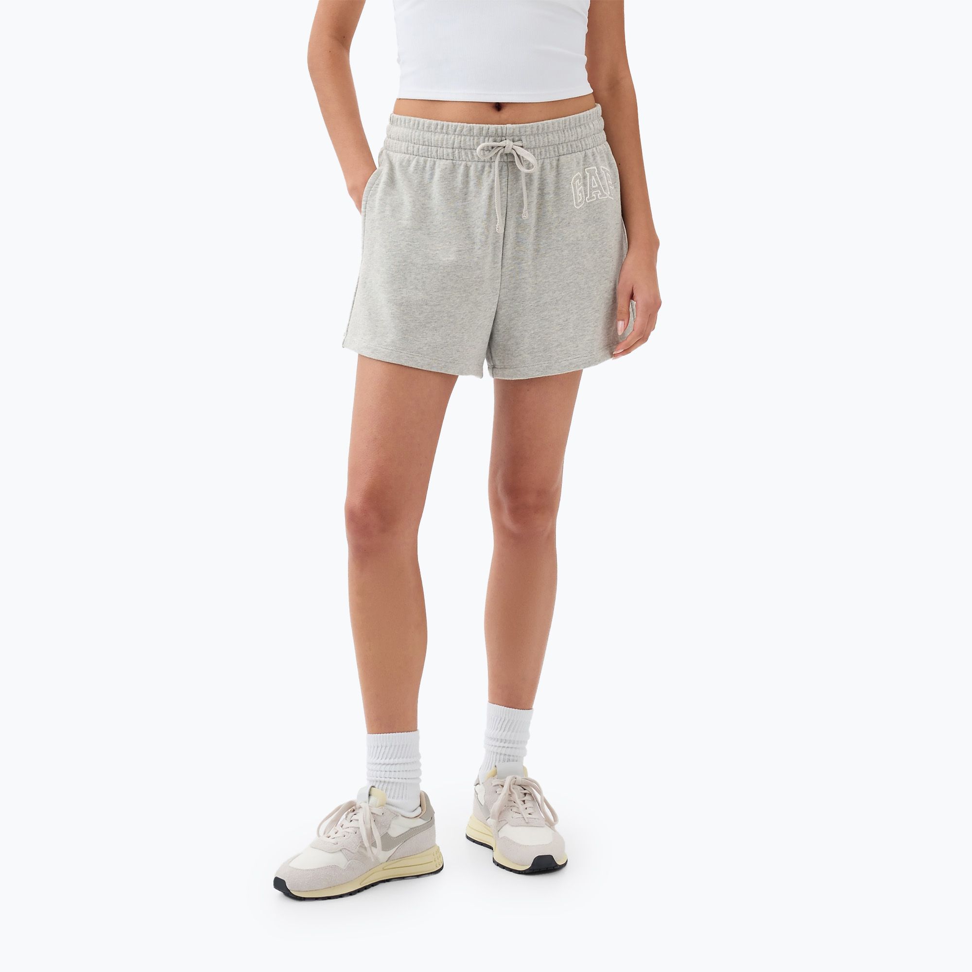 Spodenki damskie GAP Heritage French Logo light heather grey 
