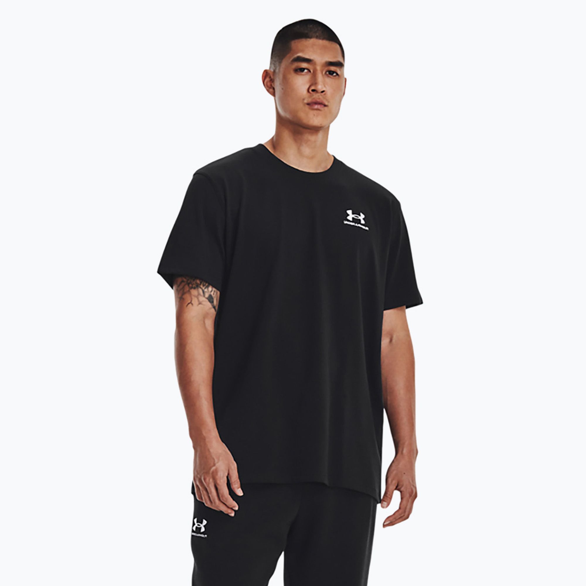 Koszulka męska Under Armour Logo Emb Heavyweight black/white 