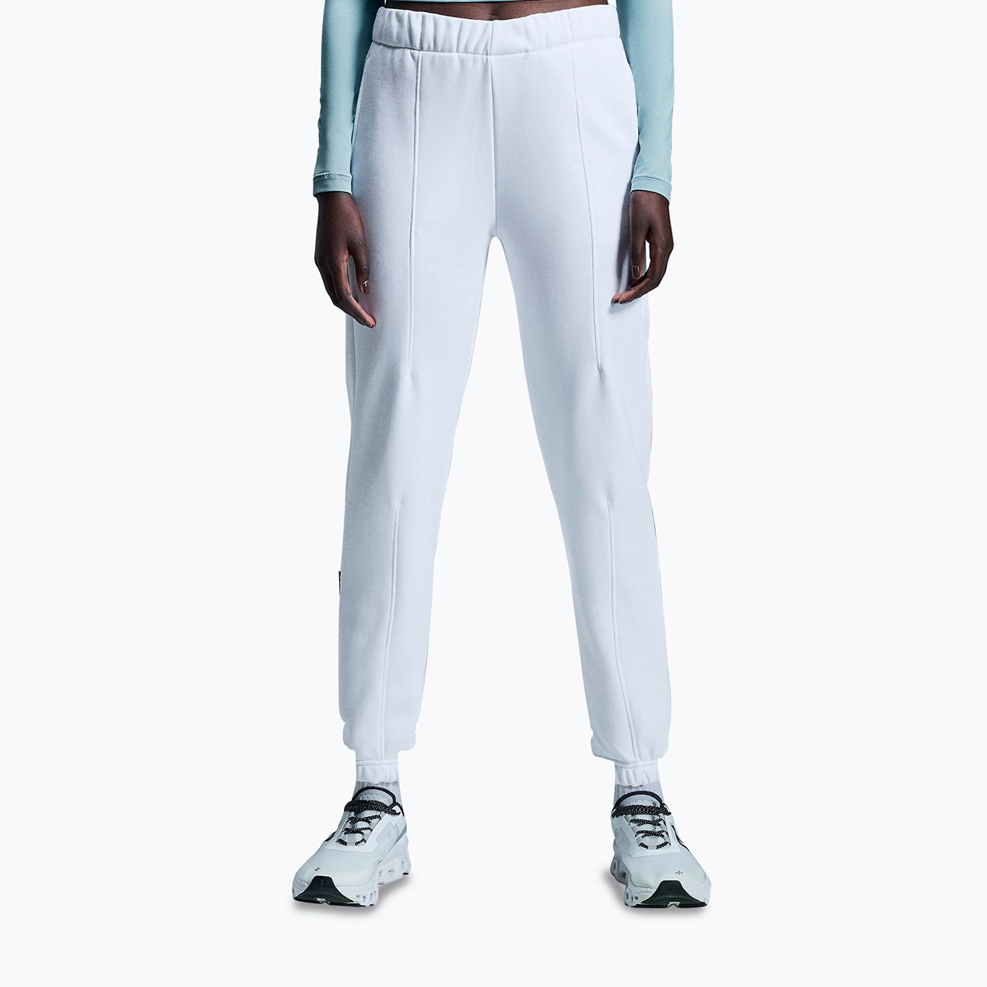 Spodnie damskie On Running Club white 