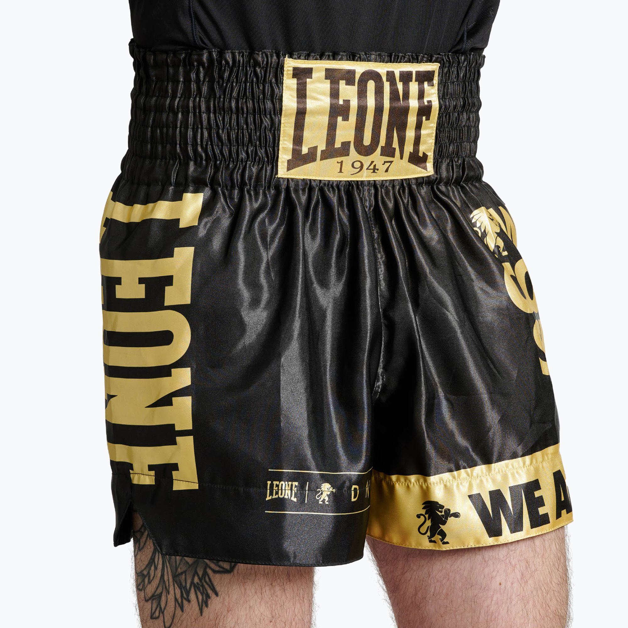 Spodenki treningowe LEONE 1947 DNA Kick-Thai black 