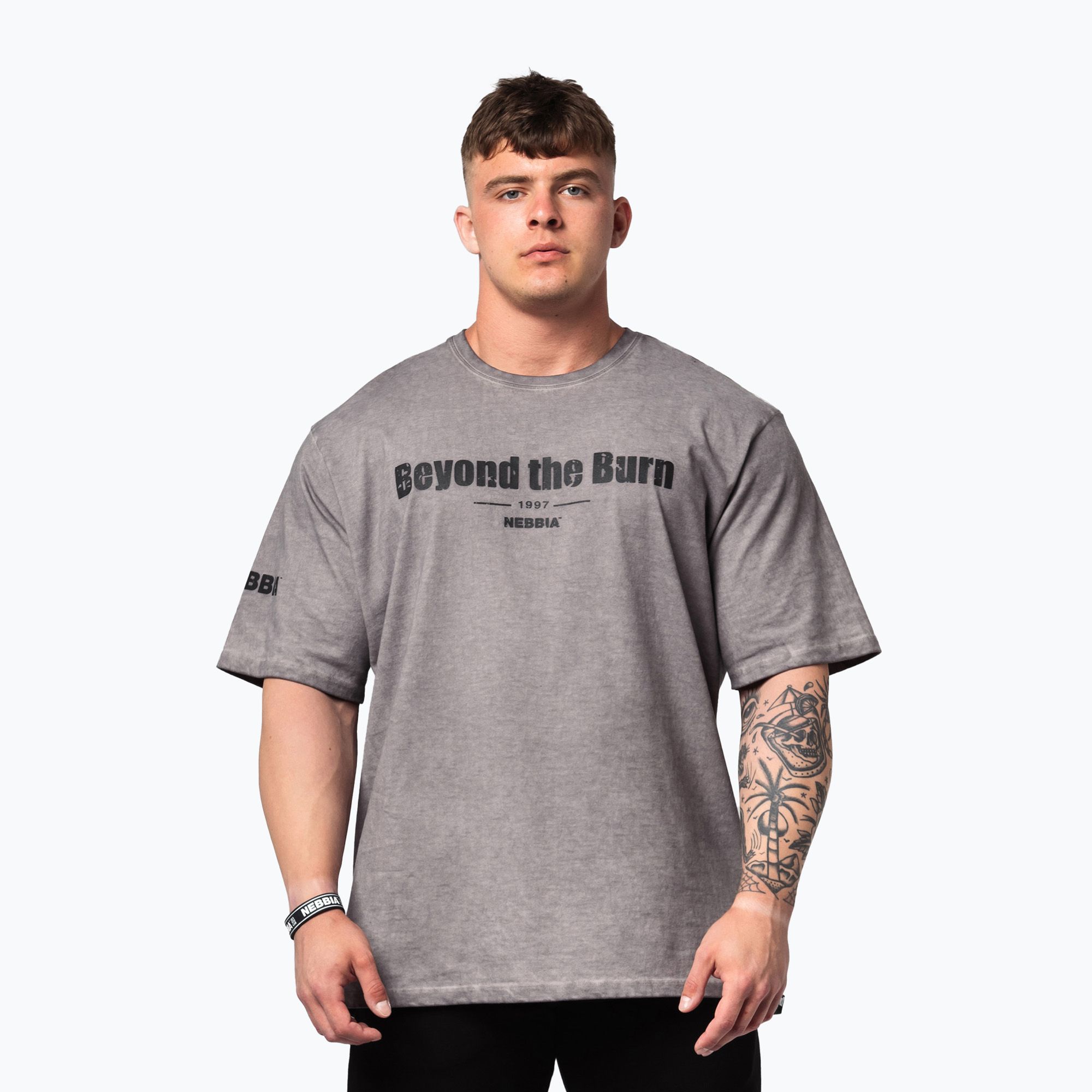 Koszulka treningowa męska NEBBIA Washed-Off Heavyweight Grind light grey 