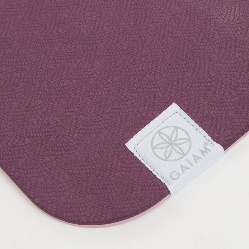 Mata do jogi Gaiam TPE Blush Printed burgndy 3