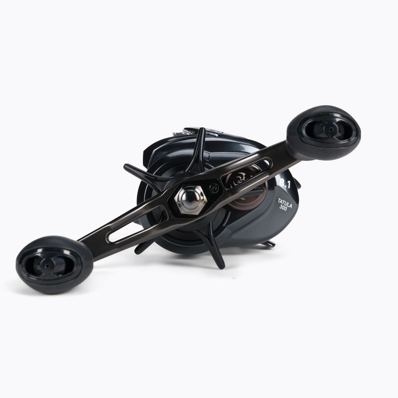 Kołowrotek multiplikator castingowy Daiwa Tatula TWS czarny 2