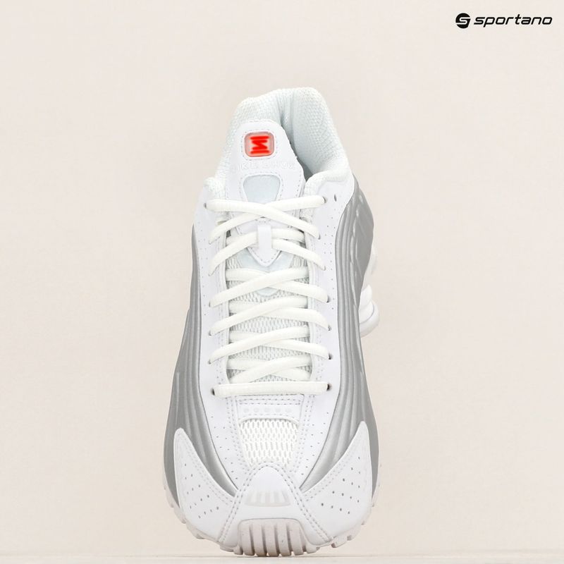 Buty damskie Nike Shox R4 Shox R4 white/metalicsilver/max orange 9