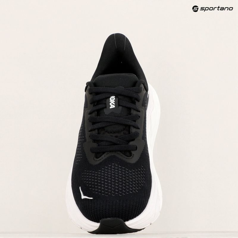 Buty do biegania damskie HOKA Arahi 7 Wide black/white 9