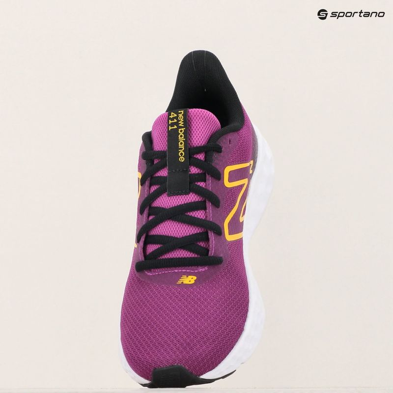 Buty do biegania damskie New Balance 411's V3 fuschia 14