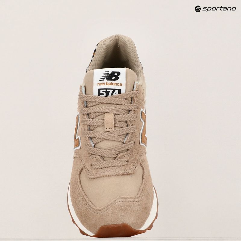Buty damskie New Balance 574's V2 brown 9