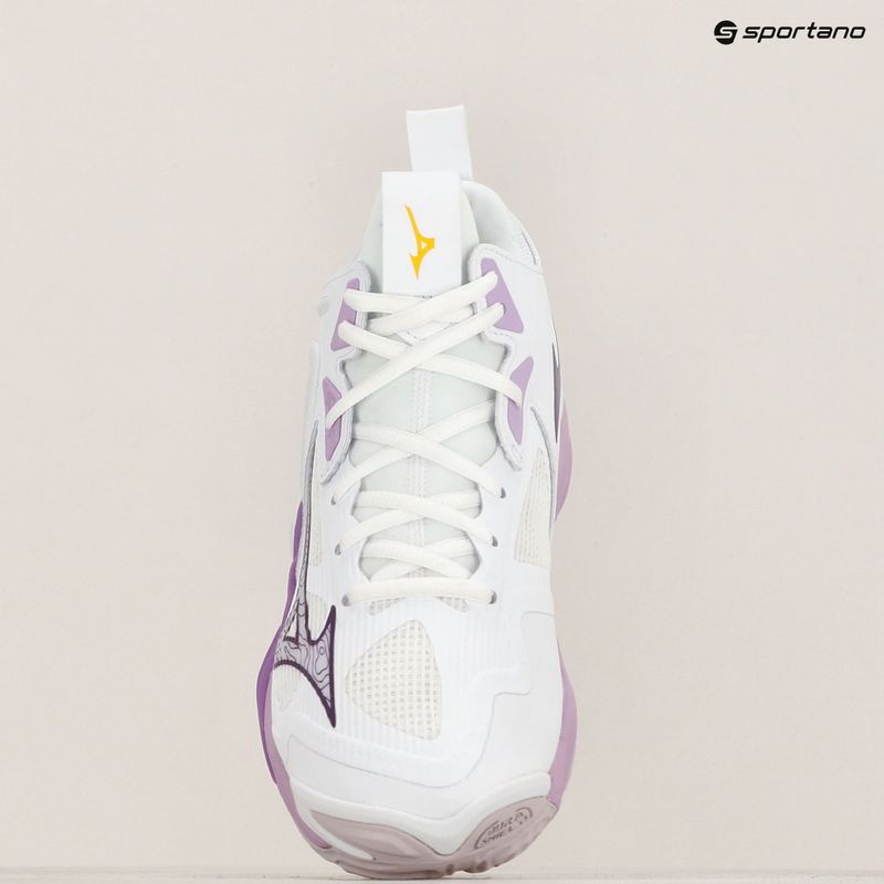 Buty do siatkówki damskie Mizuno Wave Momentum 3 Mid white/patrician purple/quince 9