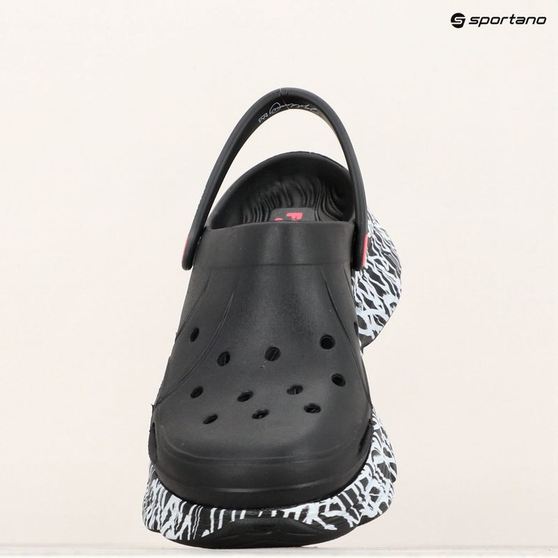 Klapki damskie SKECHERS JGoldcrown Max Cushioning Foamies Love True black 16