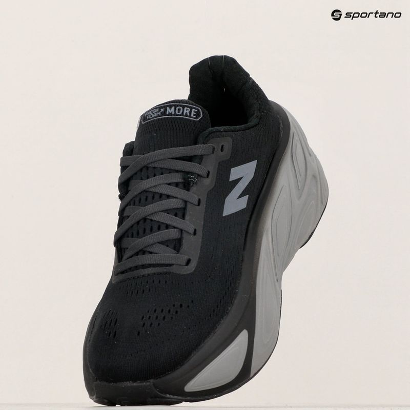 Buty do biegania damskie New Balance Fresh Foam X More v5 black 8