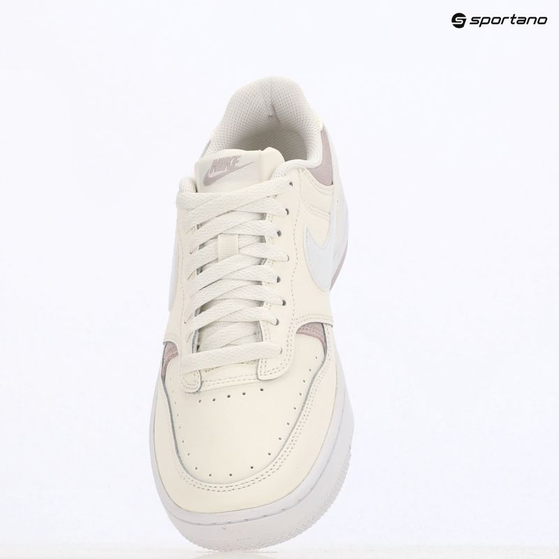 Buty damskie Nike Gamma Force sail/white-platinum violet 9