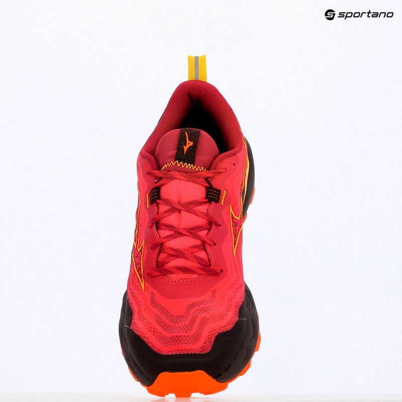 Buty do biegania męskie Mizuno Wave Daichi 9 high risk red/evening primrose/bright marigold 10