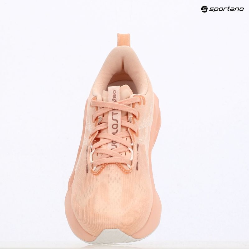 Buty do biegania damskie ASICS Novablast 5 breeze/white 9