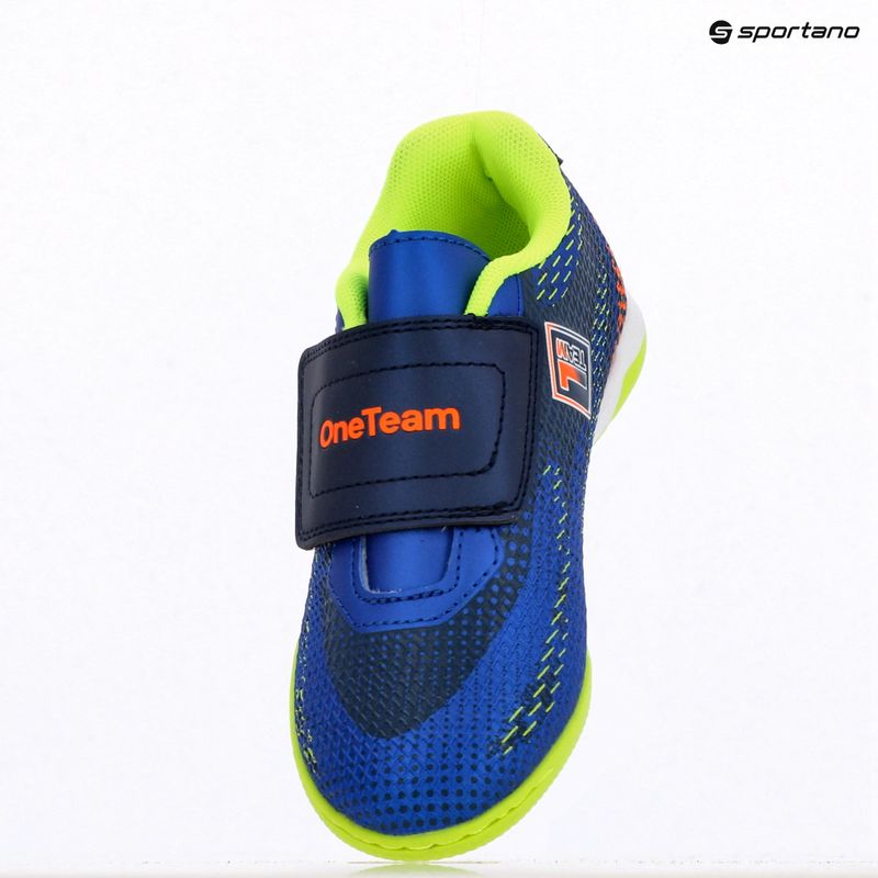 Buty piłkarskie dziecięce OneTeam Robero Junior IC granatowy/niebieski 9