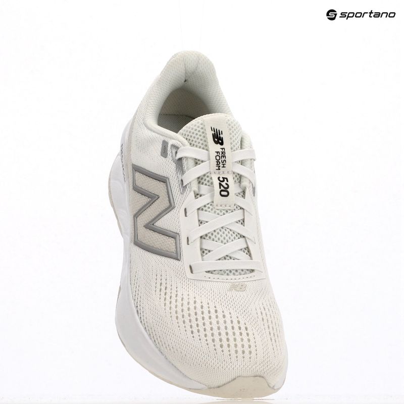 Buty do biegania damskie New Balance Fresh Foam 520's V9 white 9