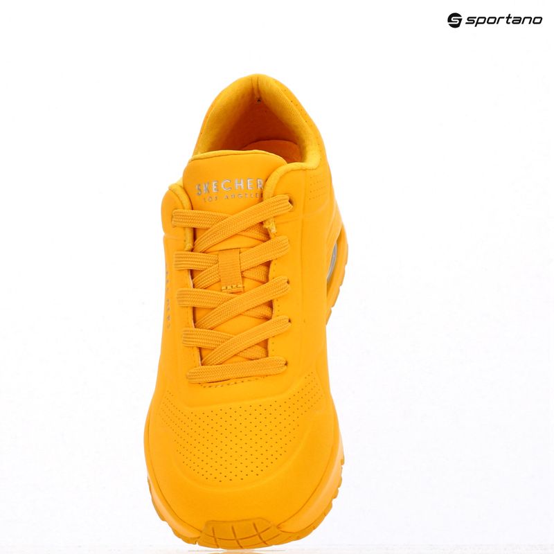 Buty SKECHERS Uno Stand On Air yellow 15