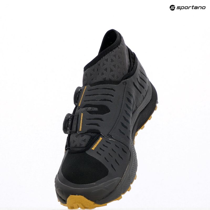 Buty do biegania męskie La Sportiva Jackal II Boa black/savana 9