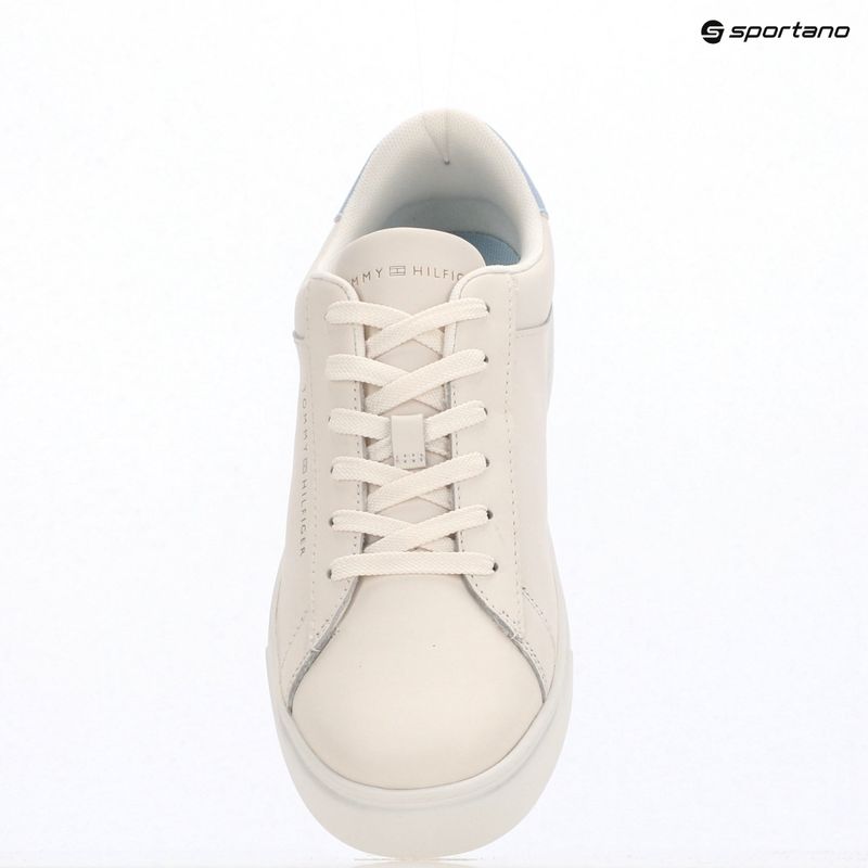 Buty damskie Tommy Hilfiger Essential Court ancient white 9