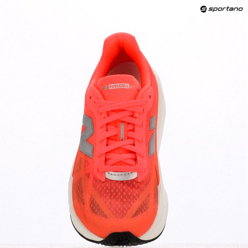 Buty do biegania damskie New Balance FuelCell Rebel V5 urgent red 9