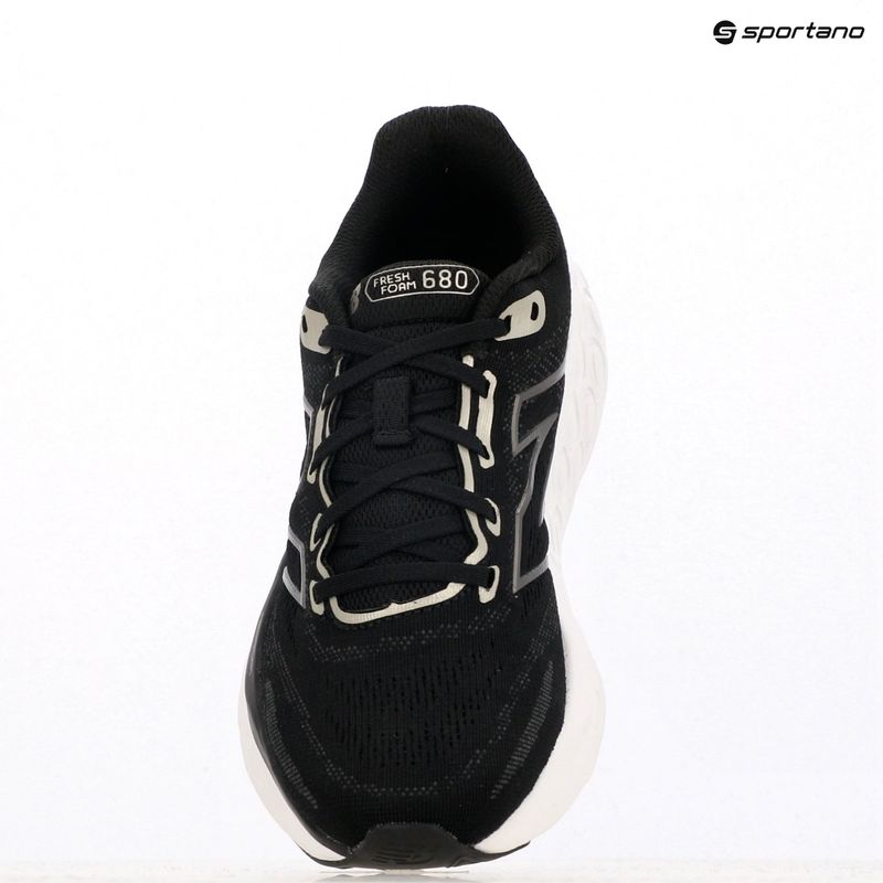 Buty do biegania damskie New Balance Fresh Foam 680 v8 black 9