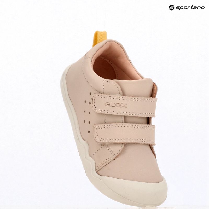 Buty barefoot dziecięce Geox Steppieup light ivory 17