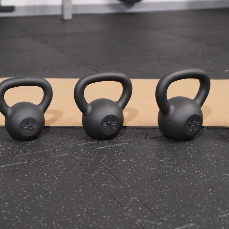 Kettlebell Żeliwny TREXO 10 kg czarny 9