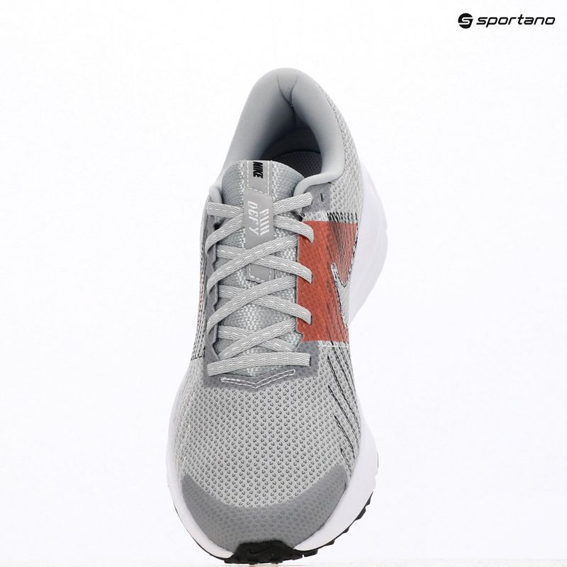 Buty do biegania męskie Nike Run Defy wolf grey/bright crimson/black/white 11