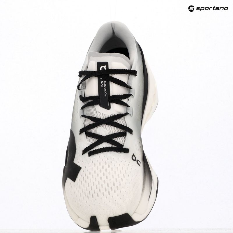 Buty do biegania męskie On Cloudboom Max white/black 15