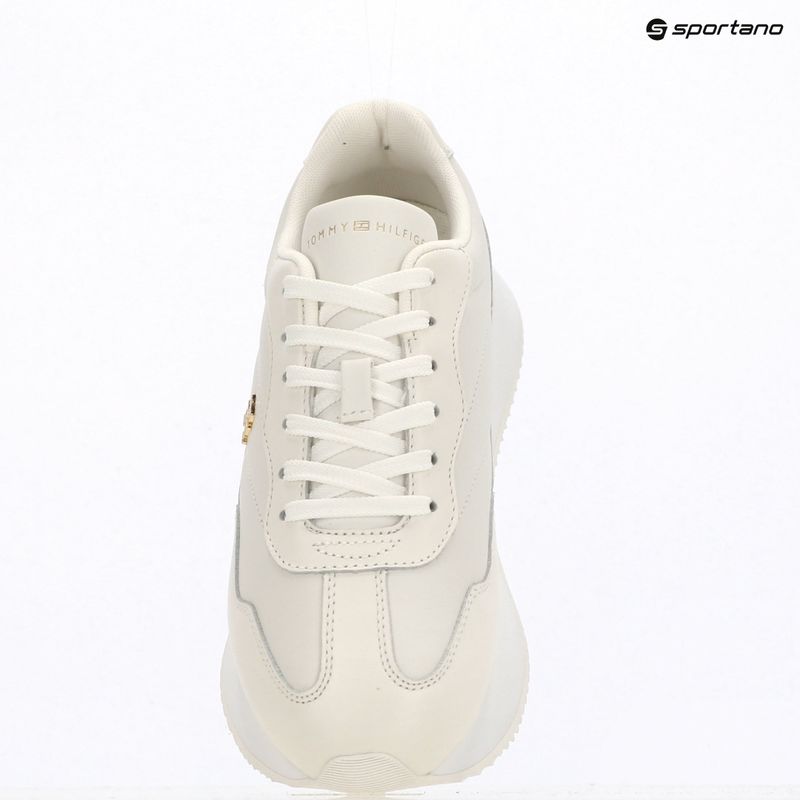 Buty damskie Tommy Hilfiger Chic Fashion Runner white/ecru 9