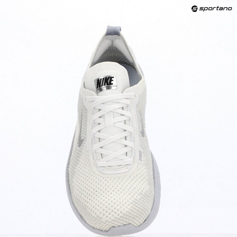 Buty treningowe damskie Nike Free 2025 white/ghost/metallic silver 11