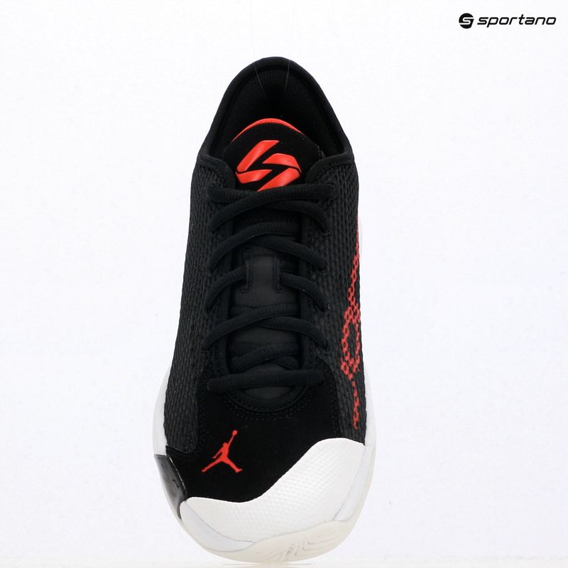 Buty do koszykówki dziecięce  Jordan Luka 77 GS Jr black/white/university red 10