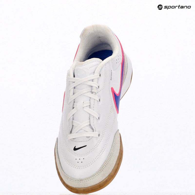 Buty piłkarskie dziecięce Nike Tiempo Streetgato Jr white/pink blast/racer blue 10