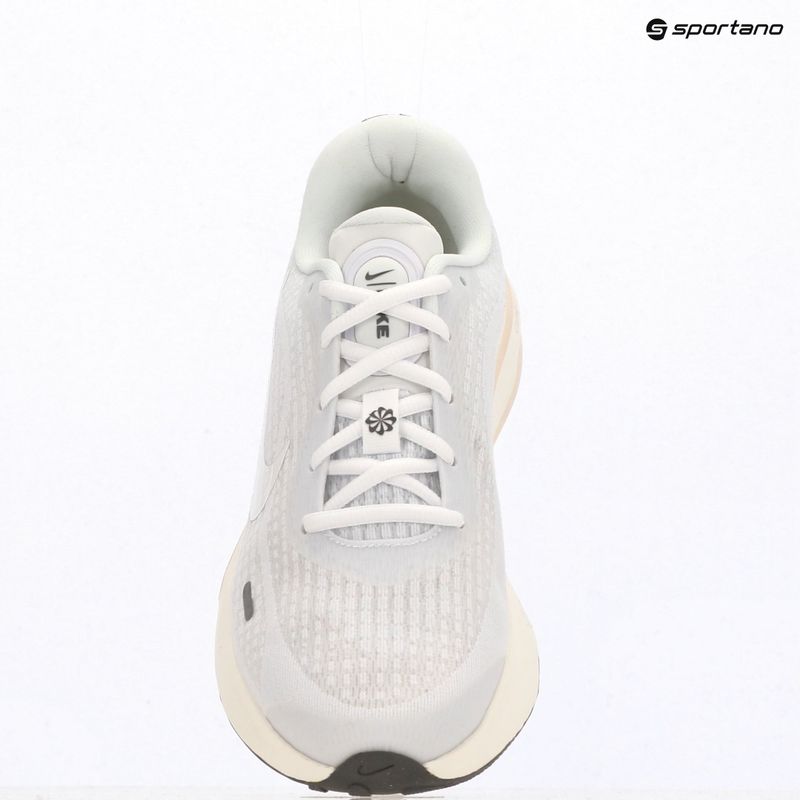 Buty do biegania damskie Nike Journey Run white/sail/pencil point/white 10