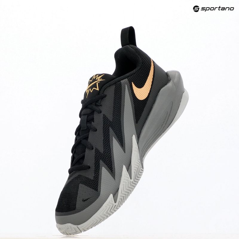 Buty dziecięce Nike S.T. Dynamite black/wolf grey/smoke grey/metallic gold 14