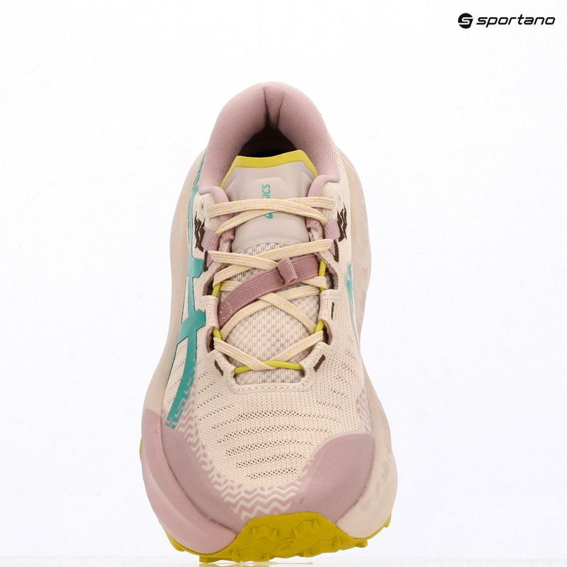 Buty do biegania damskie ASICS Trabuco Max 5 mineral beige/aurora green 11