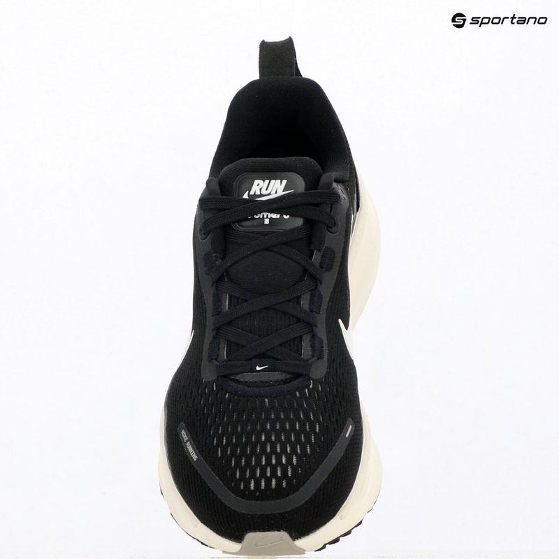 Buty do biegania damskie Nike Vomero 18 Wide black/coconut milk/summit white 9
