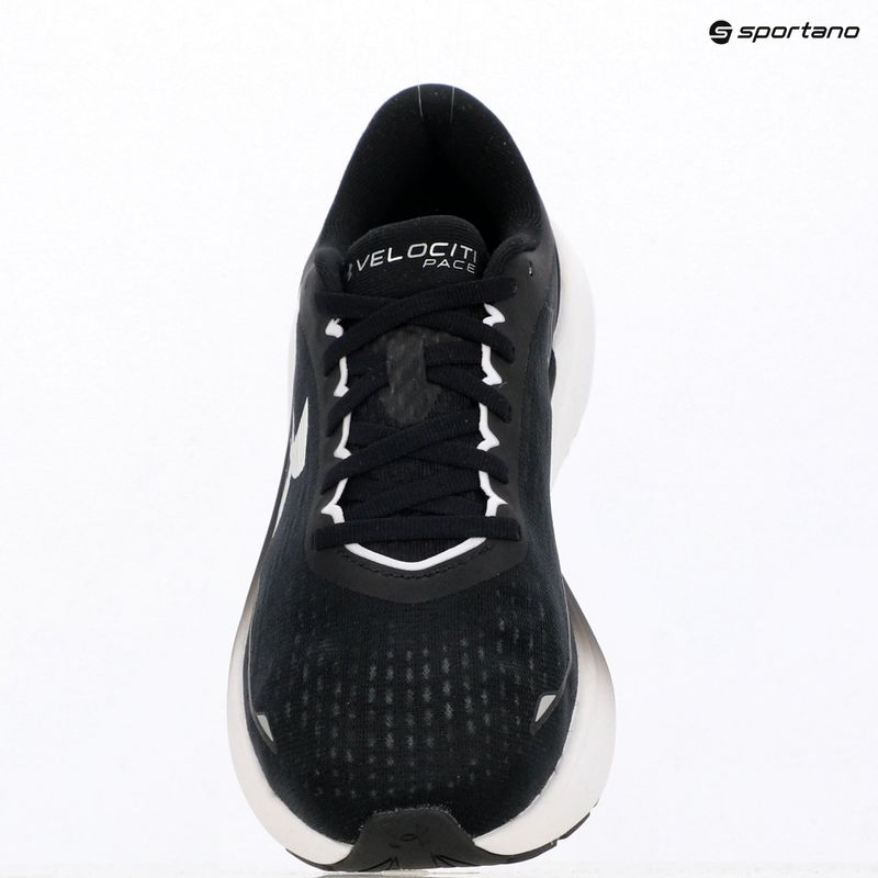 Buty do biegania damskie Under Armour Velociti Pace black/black/metallic silver 3