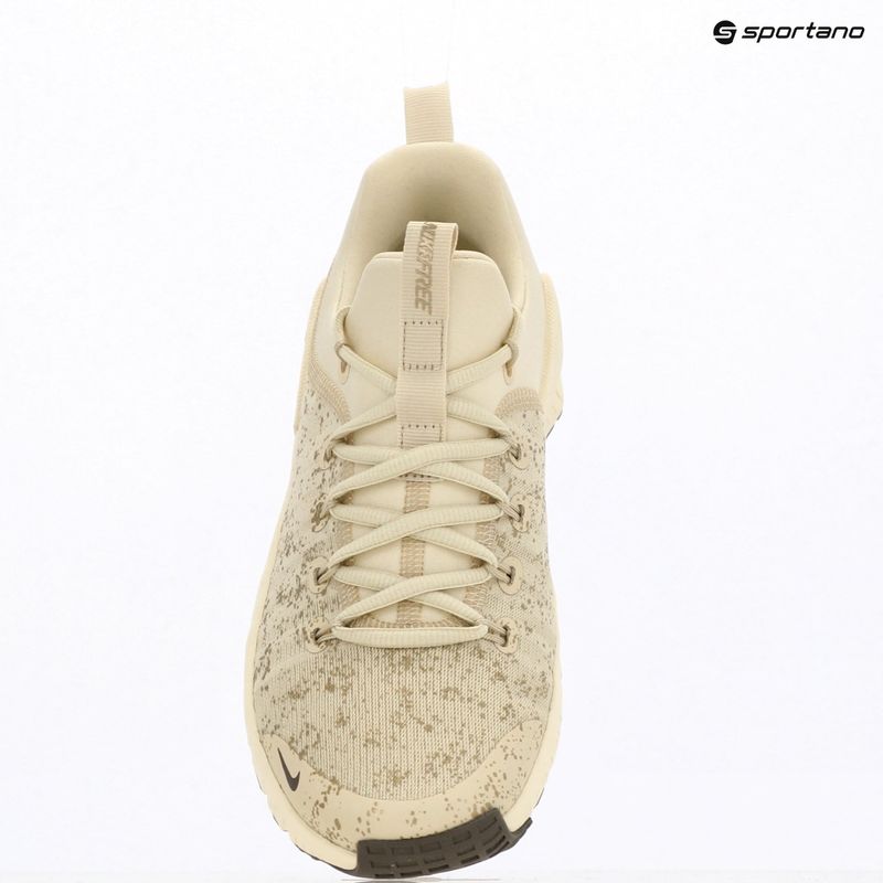Buty treningowe damskie Nike Flex Train SE light khaki/coconut milk/cave stone 10