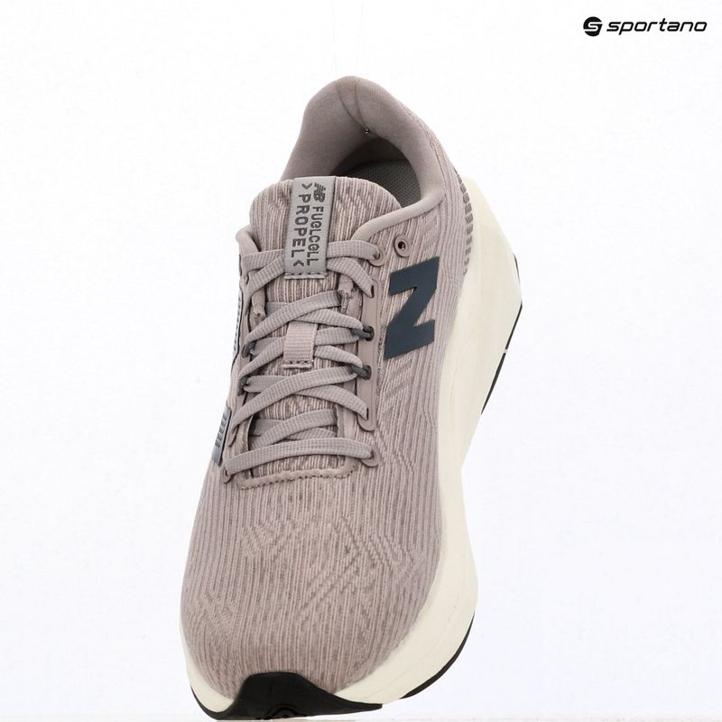 Buty do biegania damskie  New Balance FuelCell Propel V5 candied violet/taro 9