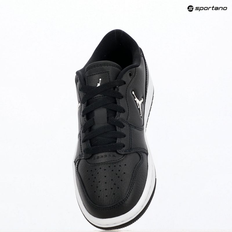 Buty dziecięce  Jordan Court Connect Low black/white 19