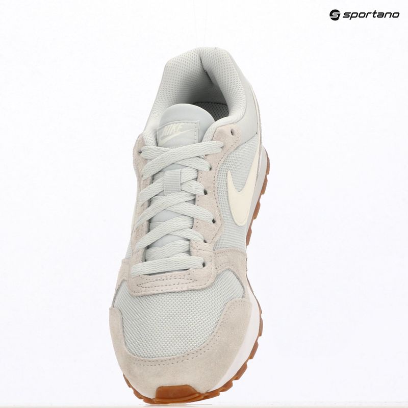 Buty damskie Nike MD Runner 2 photon dust/white/gum med brown/sail 6